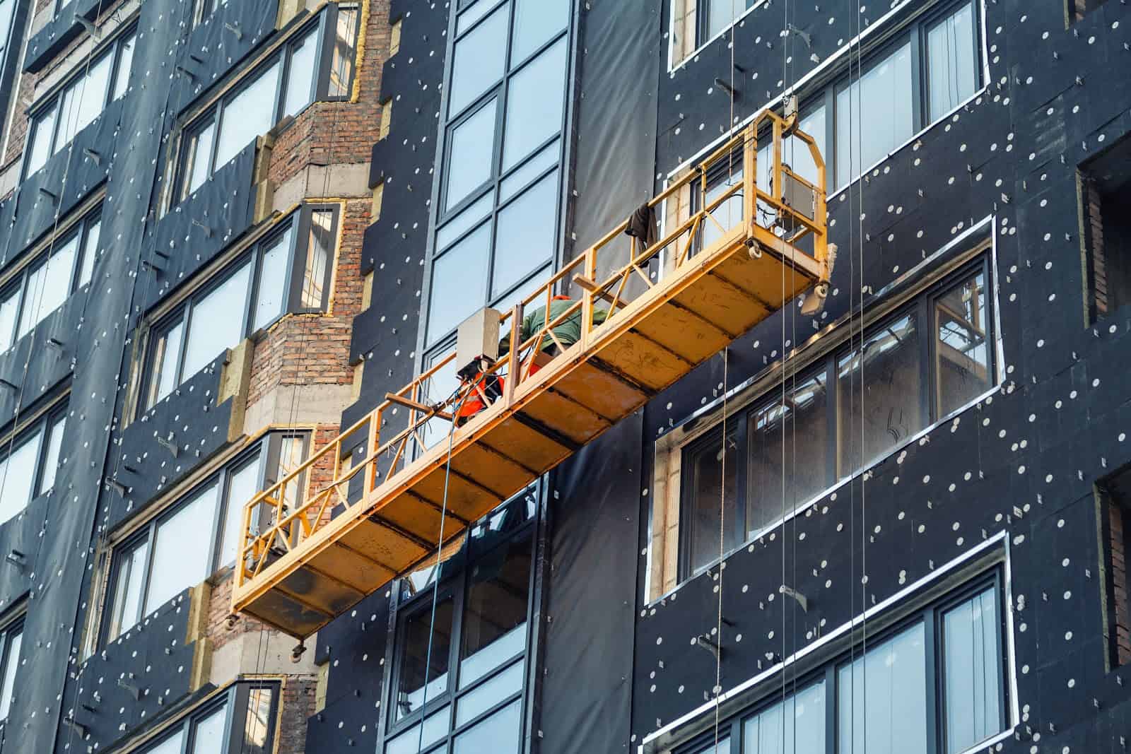 Figure 10 – Suspended or Swinging Scaffolding