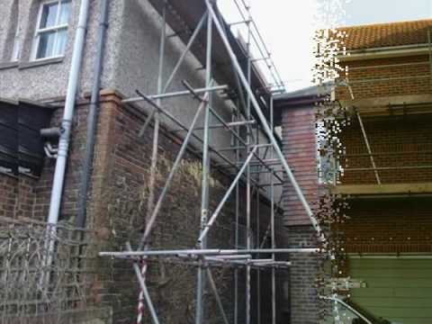 Figure 6 – Frame Scaffolding vs. Tube and Clamp Scaffolding